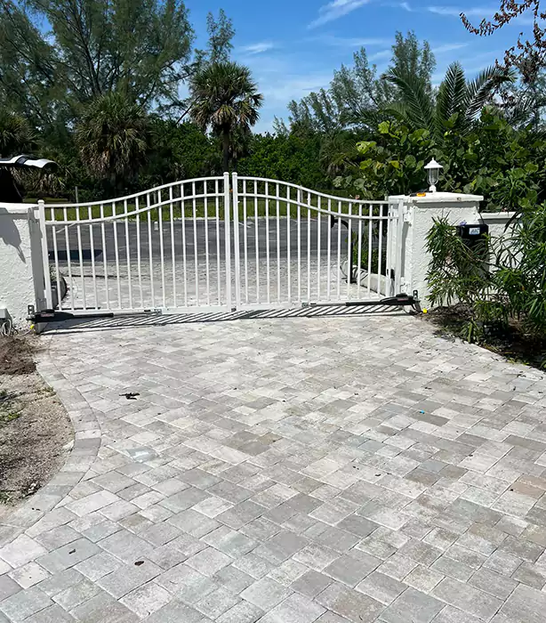 Chain Link Gate Repair in Jupiter, FL