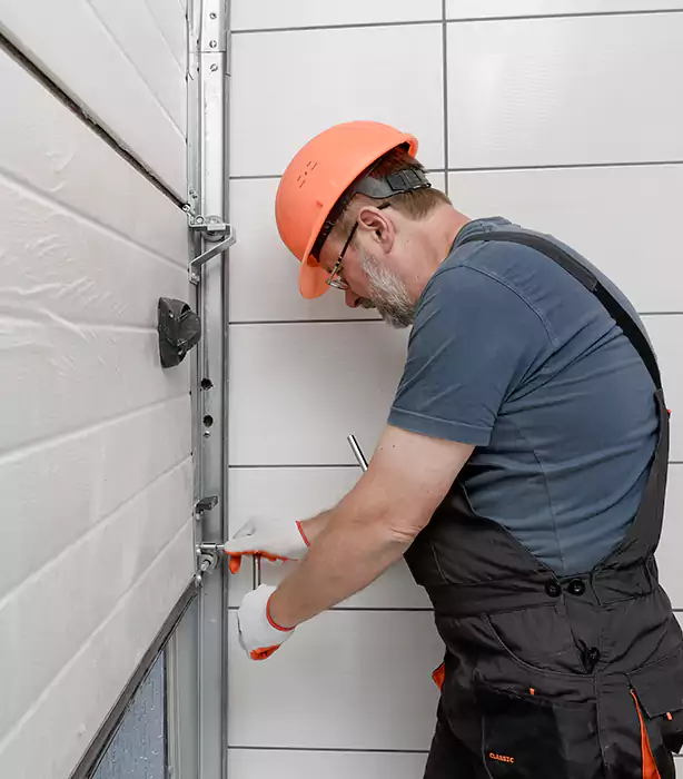 Residential Garage Door Repair in Jupiter, FL