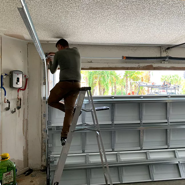 Experienced Garage Door Installation Experts in Jupiter, FL